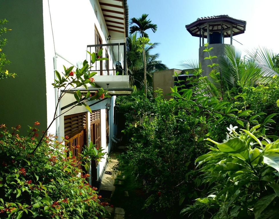 Sunny Side 89 Hotell Galle Exteriör bild